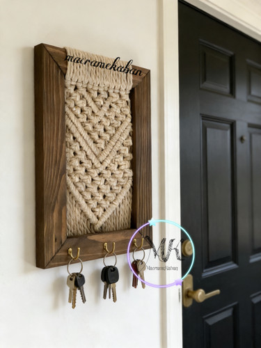 جاکلیدی دیواری مکرومه ابعاد 17 در 24 سانت